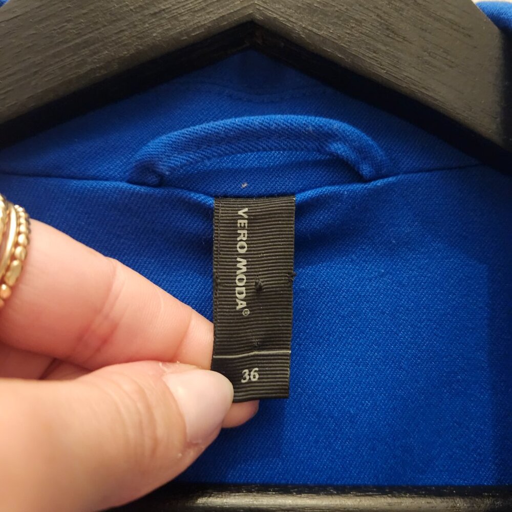 Blue Blazer - Picture 2 of 4